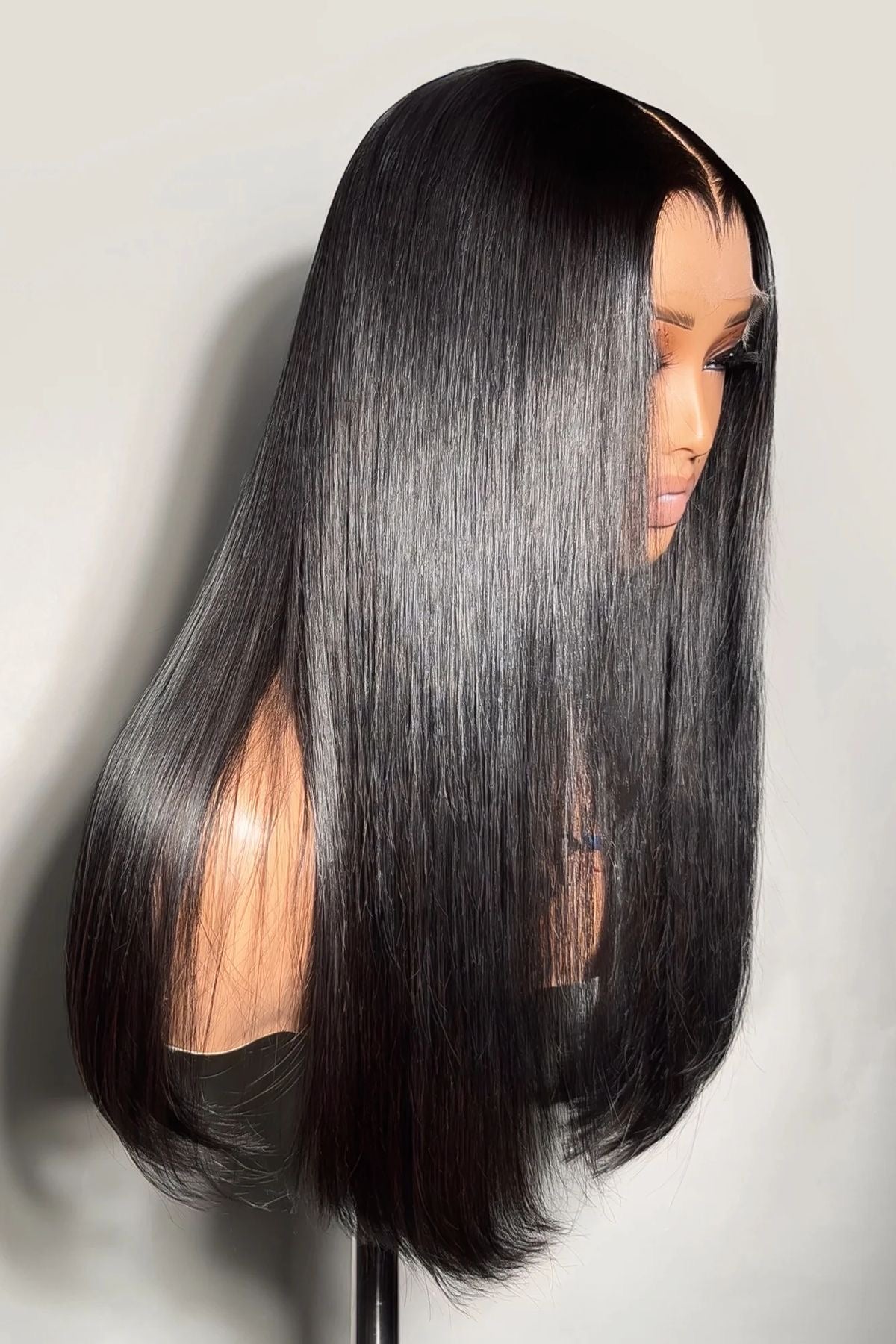 STRAIGHT WIGS