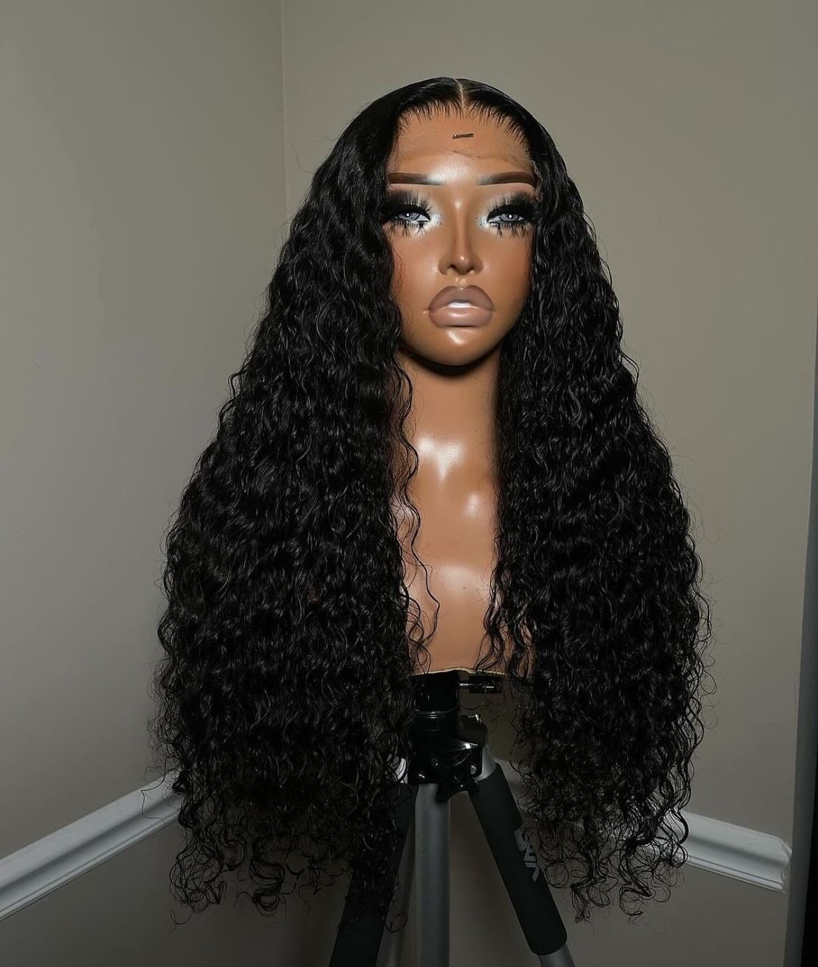BURMESE CURLY WIGS